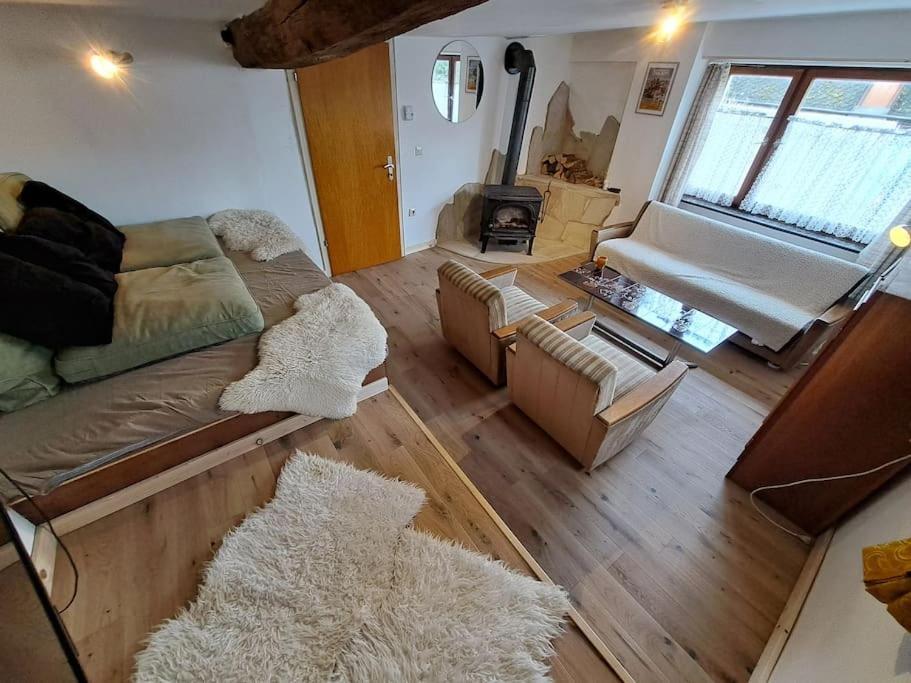 Haus Moselwald - 3 Bedrooms Enkirch Exterior foto